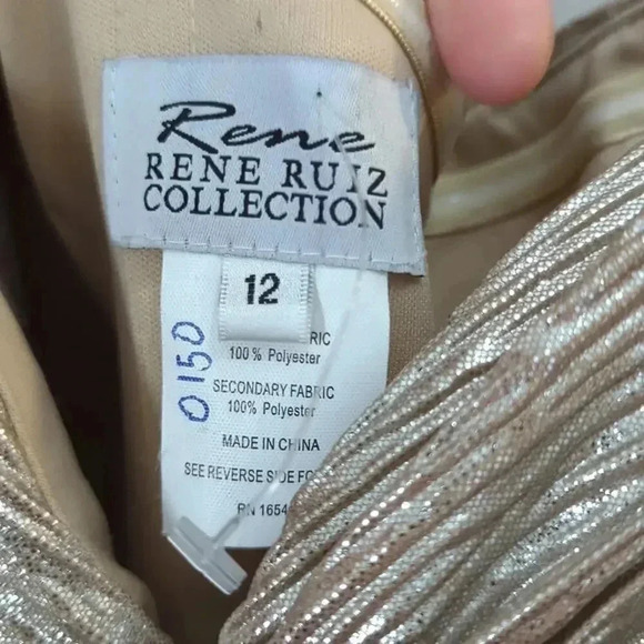 Rene by Rene Ruiz 3/4 Sleeve Draped Cocktail Dress in Champagne Metallic - Picture 4 of 11